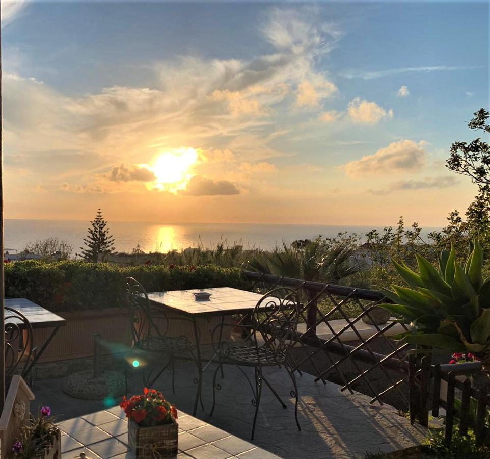 Bed and Breakfast La Terrazzina Sul Tramonto Forio di Ischia Zewnętrze zdjęcie